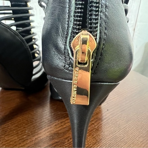 VINCE CAMUTO REESE black nappa leather gladiator high 4” sandals ins Size 7 NIB - Picture 6 of 16